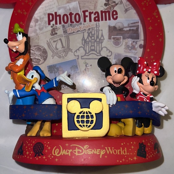 NEW!!!Disney Mickey and Friends Character 3 Photo Frame - Picture 9 of 17